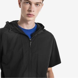 Puma Men’s Evostripe Lite Black Short Sleeve Hoodie GUC - Medium